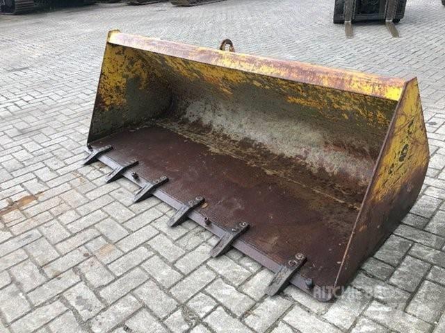 Manitou Tanden bak Benne