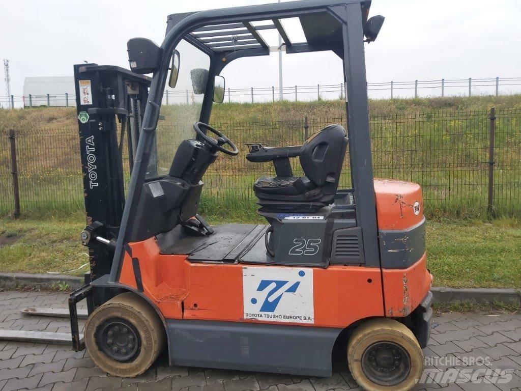 Toyota 7 FB MF 25 Carrelli elevatori elettrici