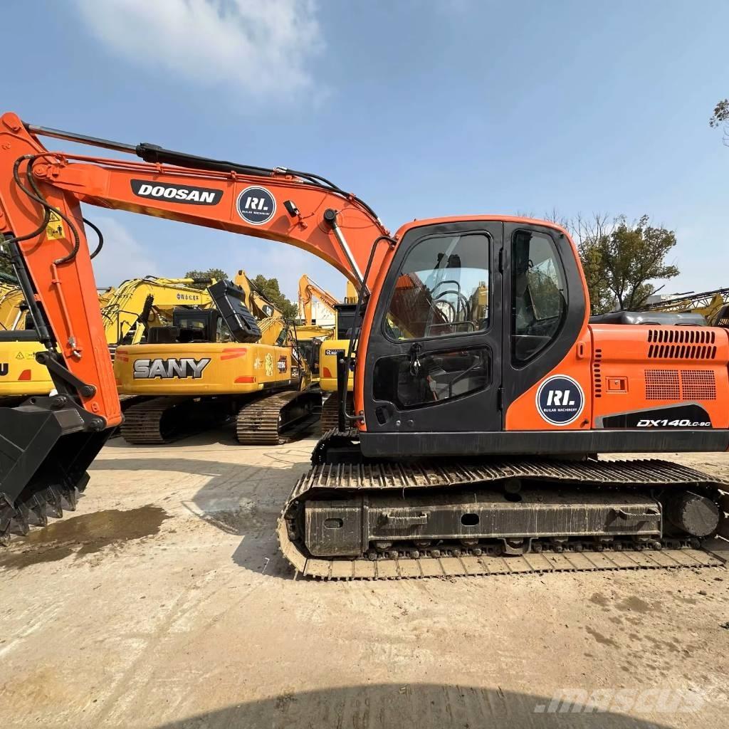 Doosan DX140LC-9C Escavatori cingolati