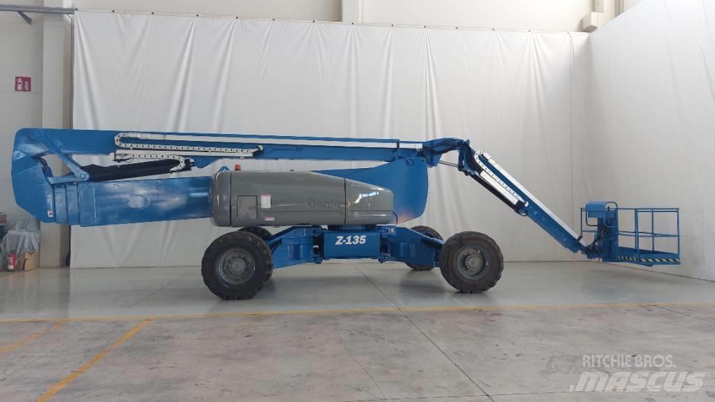 Genie ZX 135/70 Piattaforme a braccio articolato