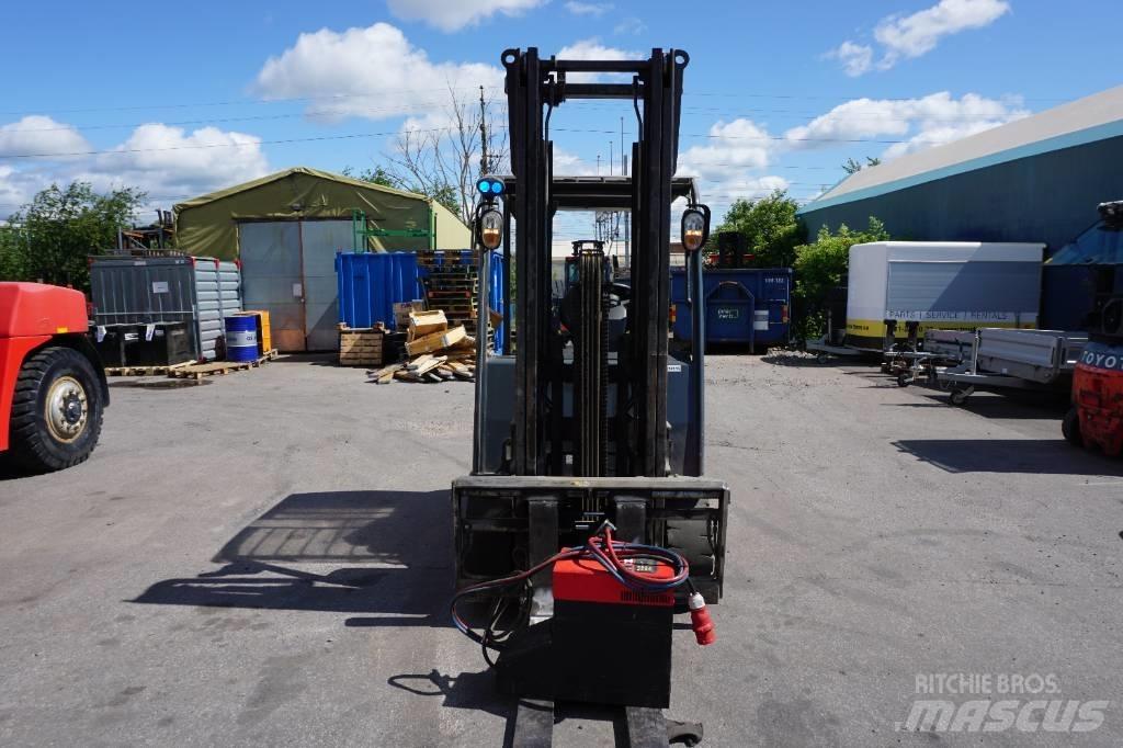 Toyota 8FBMT35 Carrelli elevatori elettrici
