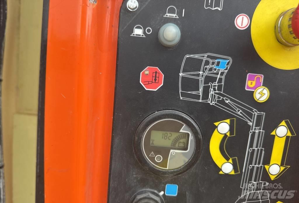 JLG Toucan 8 E Sollevatori verticali