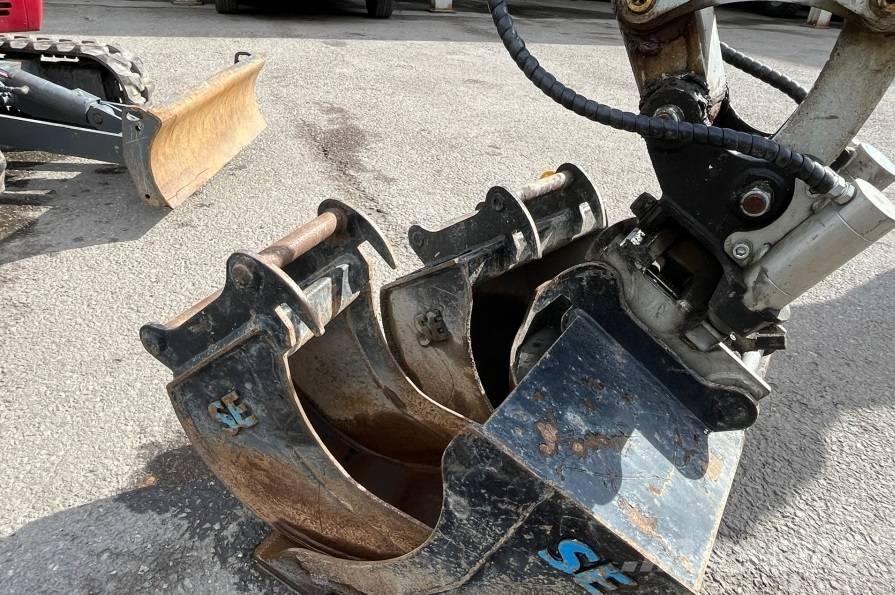 Takeuchi TB 216 Miniescavatori