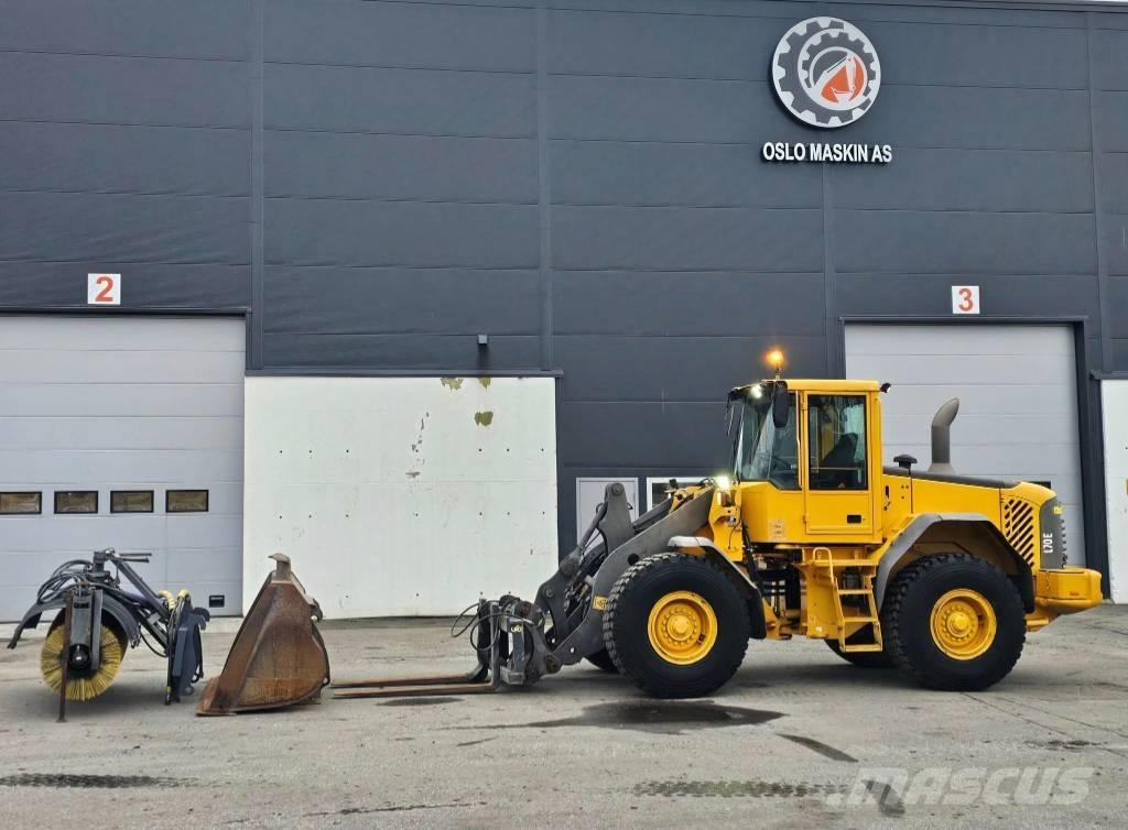 Volvo L 70 E Pale gommate