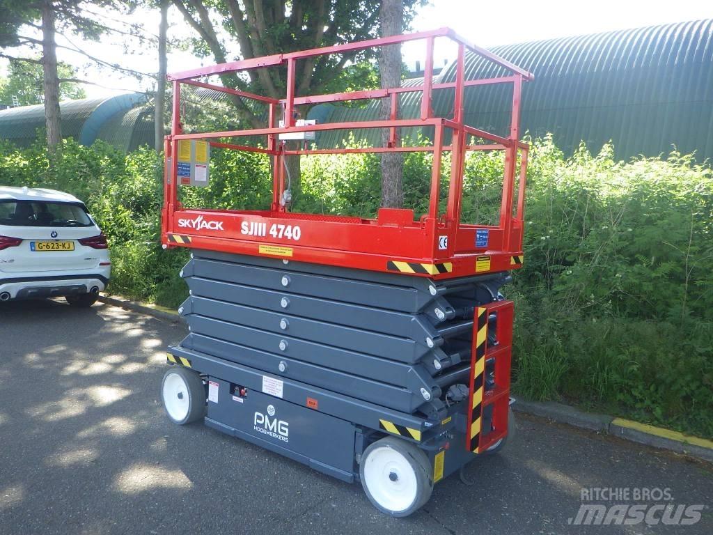 SkyJack SJ4740 Piattaforme a pantografo