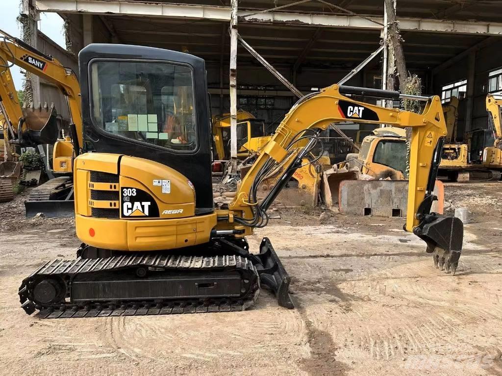 CAT 303 CR Miniescavatori