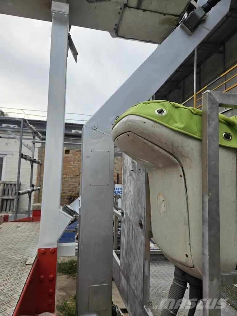 Bison TKA26 Piattaforme autocarrate