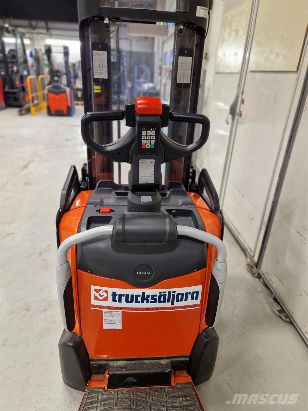 Toyota SPE120L Carelli stoccatori  automatici-usati