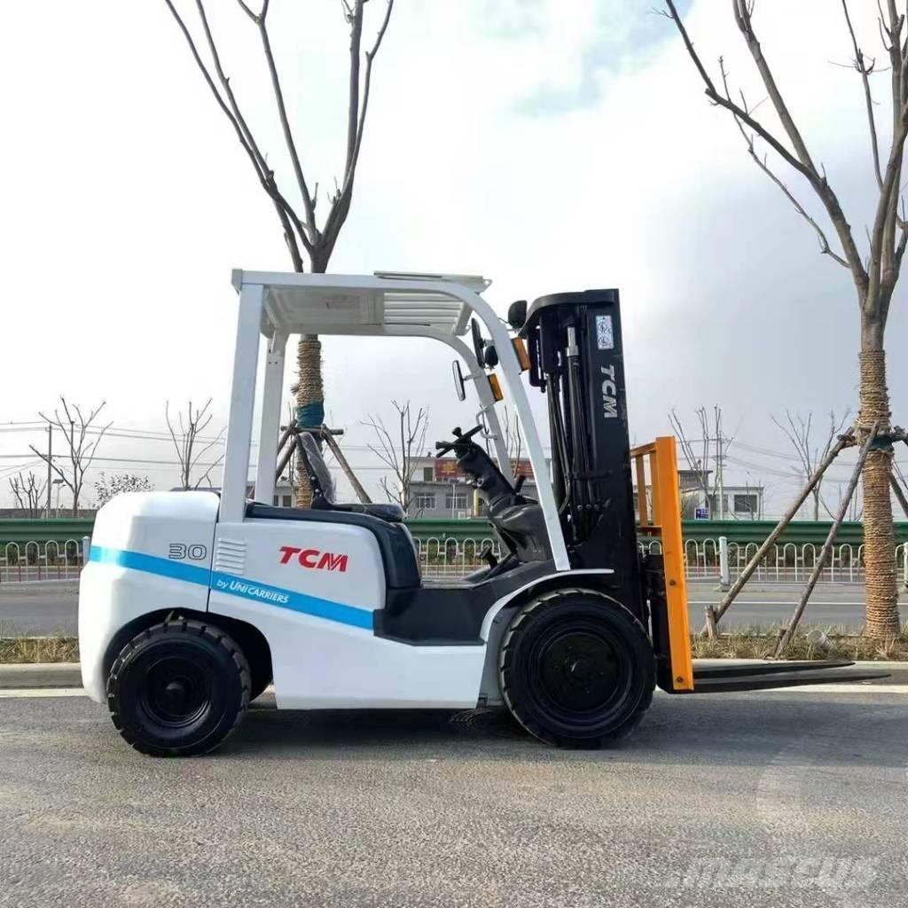 TCM FD 30 Carrelli elevatori diesel