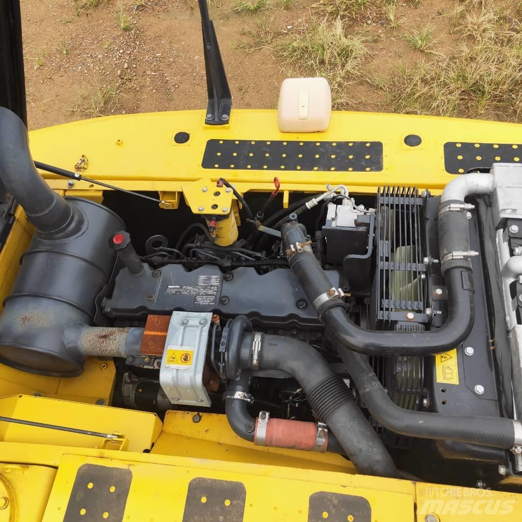 Komatsu PC200-8 Escavatori cingolati
