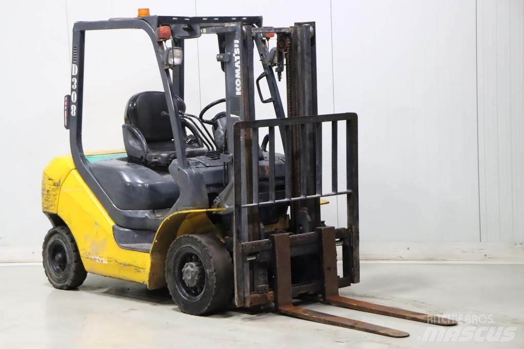 Komatsu FD25T-16 Carrelli elevatori diesel