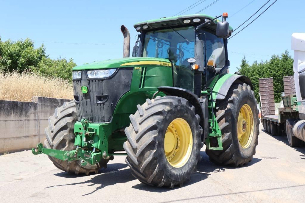 John Deere 7215 R Trattori