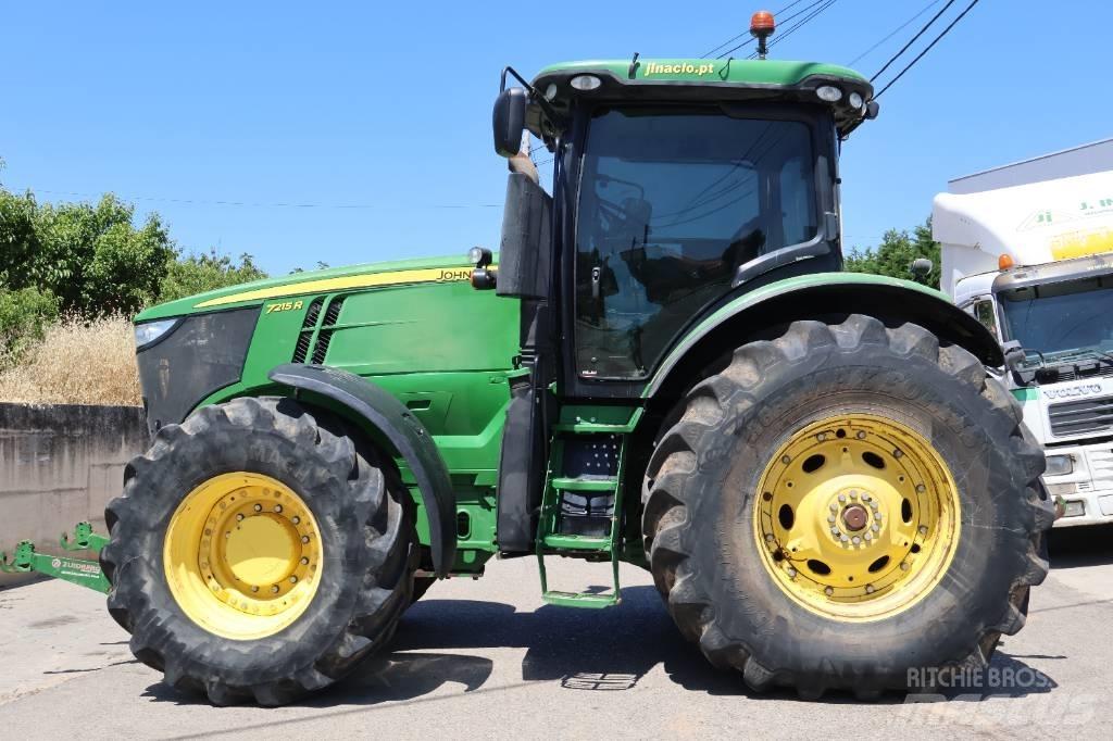 John Deere 7215 R Trattori