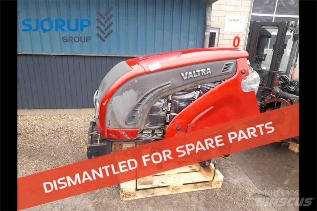 Valtra N142 Trattori