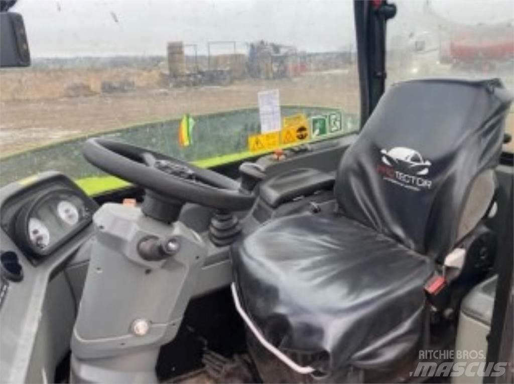 CLAAS 732 Sollevatori telescopici per agricoltura