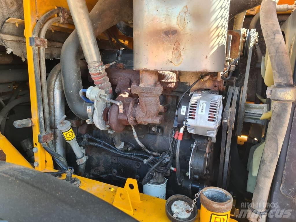 JCB 416HT Pale gommate