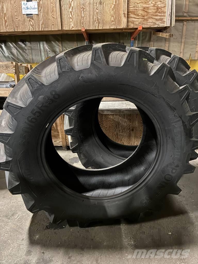 Taurus 650/65 R38 Pneumatici, ruote e cerchioni