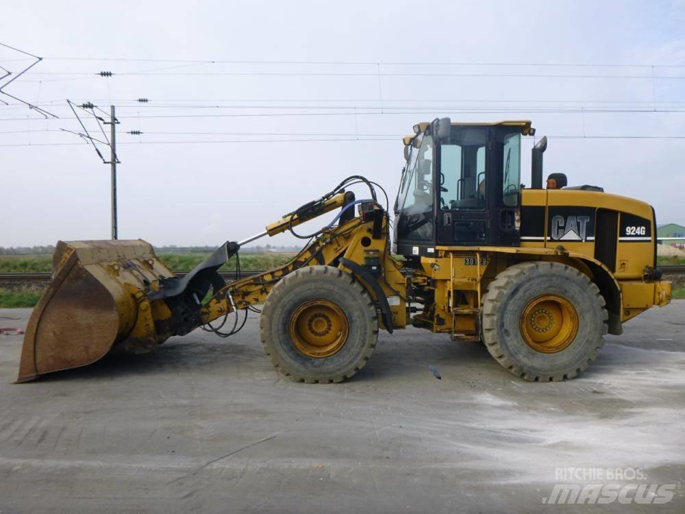 CAT 924 G HL Pale gommate