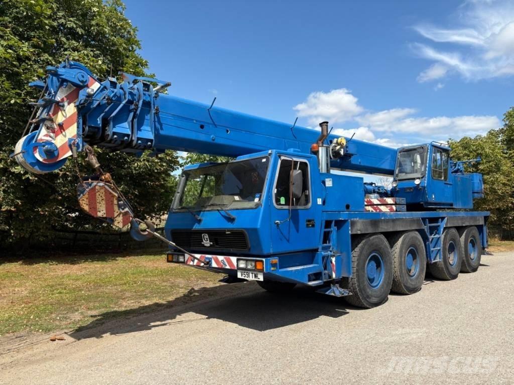Grove GMK4070-1 Gru per tutti i terreni