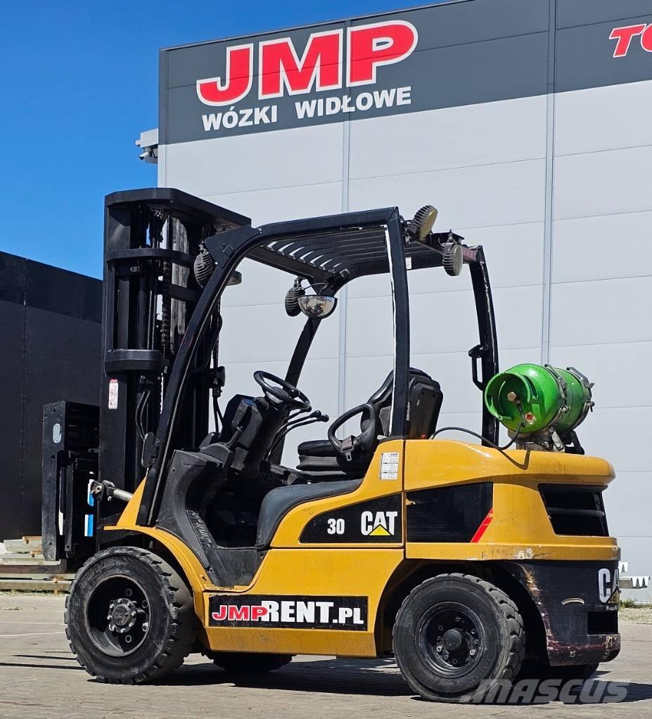 CAT GP 30 N Carrelli elevatori GPL