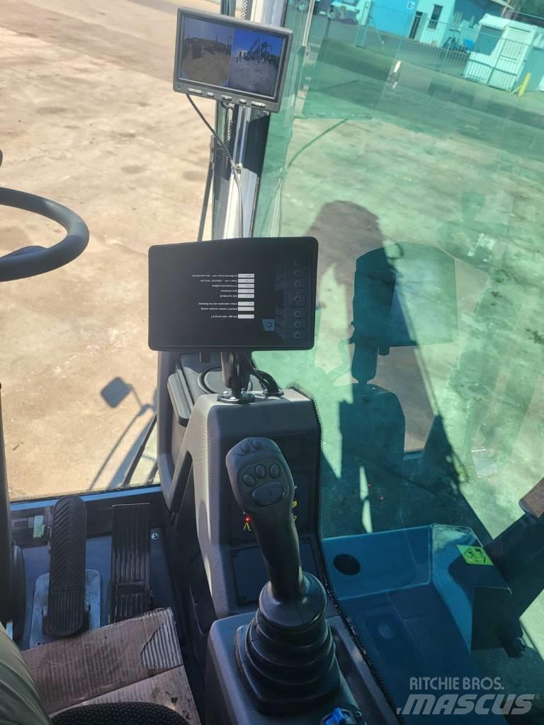Fuchs MHL 331 Movimentazione rifiuti