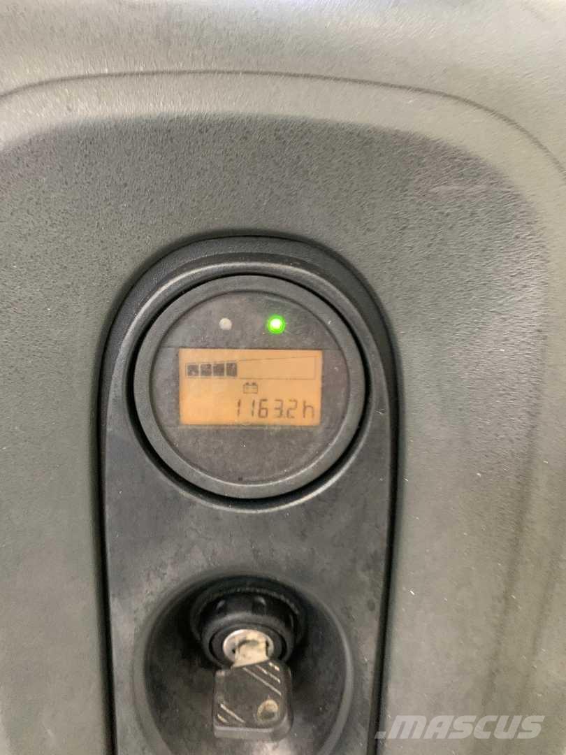 Linde L12 Transpallet uomo a terra