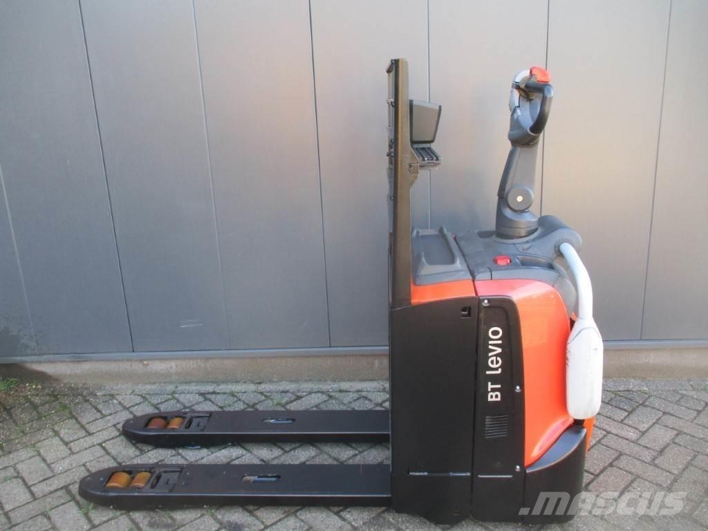 Toyota LPE 200 Carrelli elevatori bassi a piattaforma
