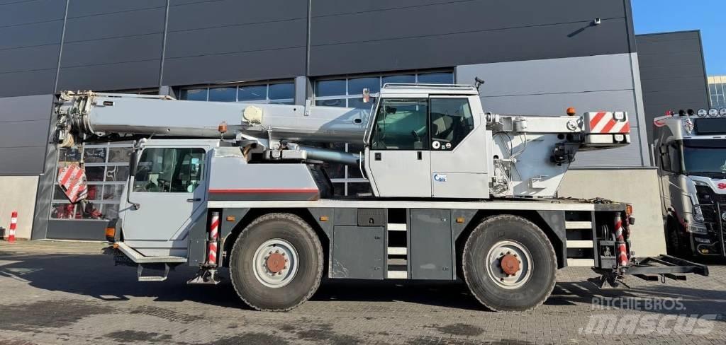 Liebherr LTM 1030-2 Gru per tutti i terreni