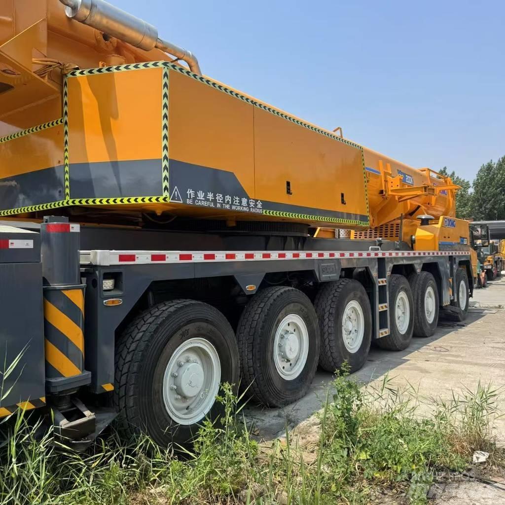 XCMG XCA 200 Gru per terreni difficili