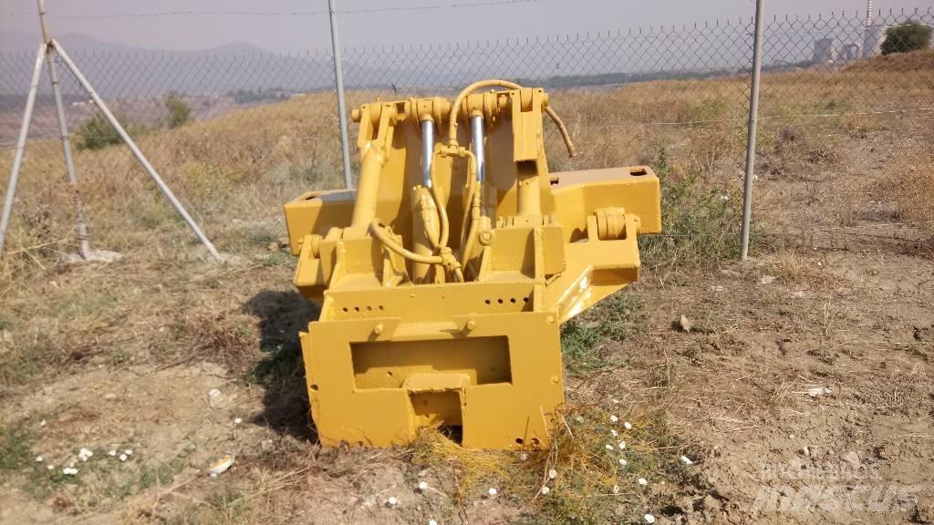 CAT D 6 Telaio e sospensioni