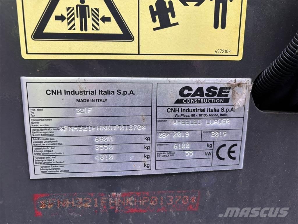 CASE 321f Pale gommate