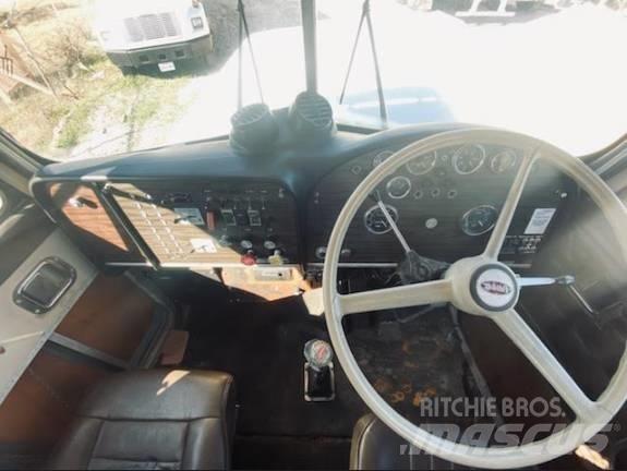 Peterbilt 359 Motrici e Trattori Stradali