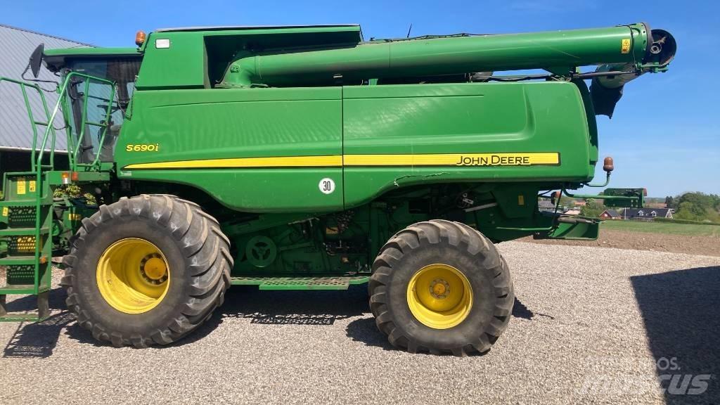 John Deere S690I Mietitrebbiatrici
