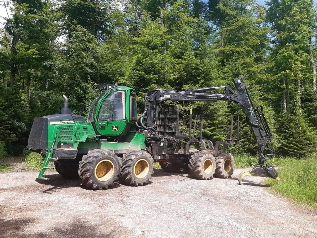 John Deere 1110G Forwarder