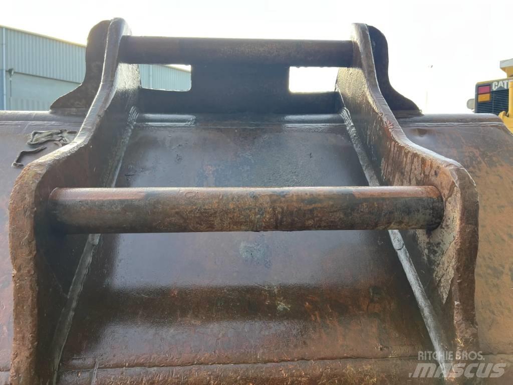 OilQuick OQ90 Benne