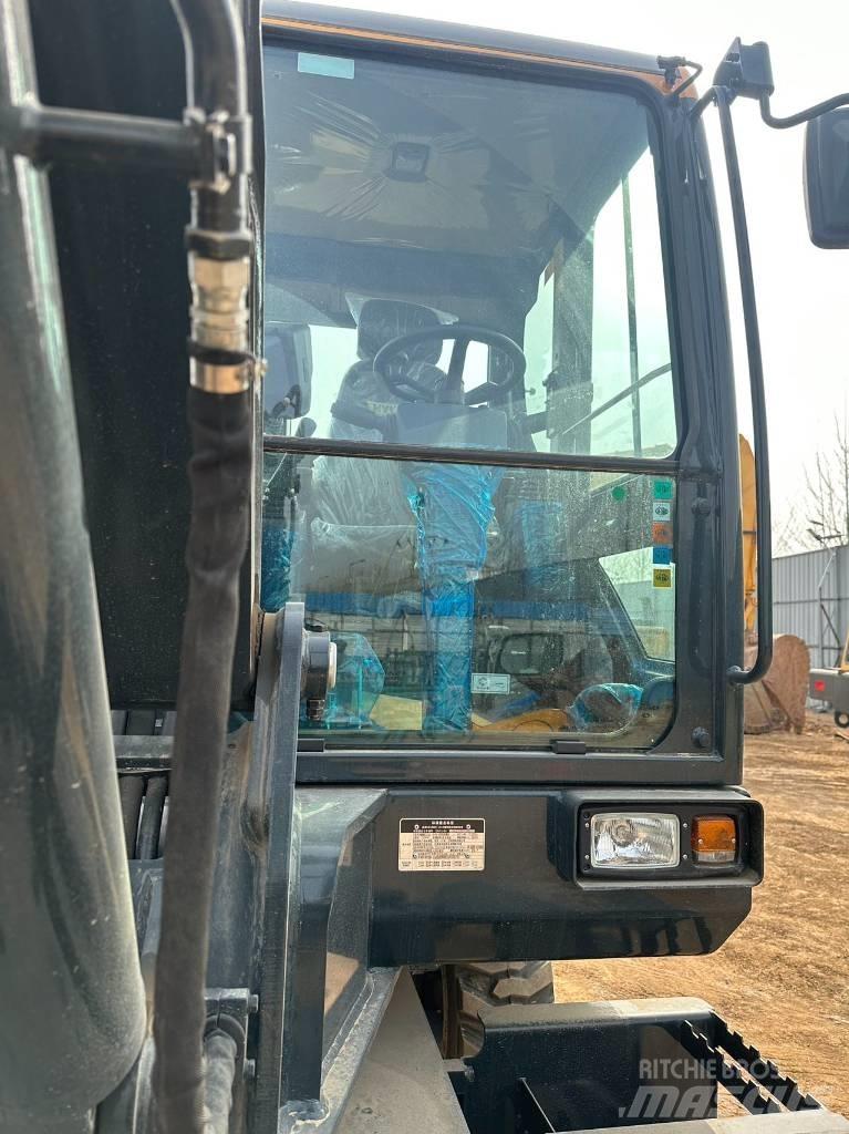 Hyundai 60 W Escavatori medi 7t - 12t
