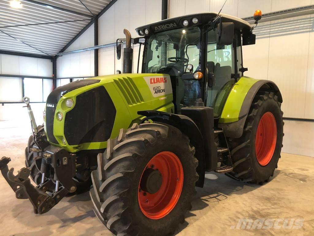 CLAAS arion 620 Trattori