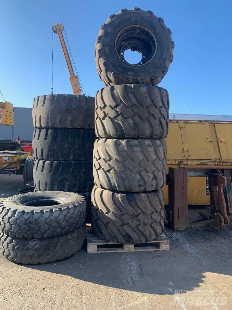 BKT Flotation Radial Pneumatici, ruote e cerchioni