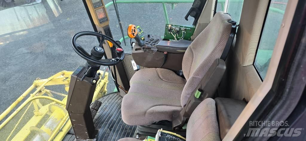 John Deere 7400 Trince semoventi