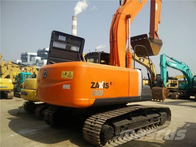 Hitachi ZX 200 Escavatori cingolati