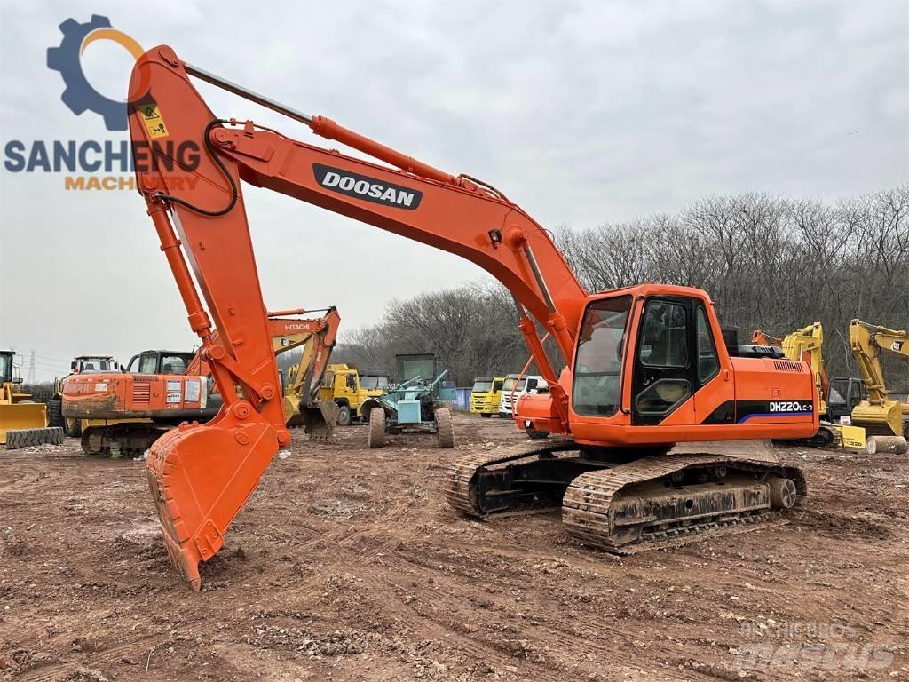 Doosan DH 220 Escavatori cingolati