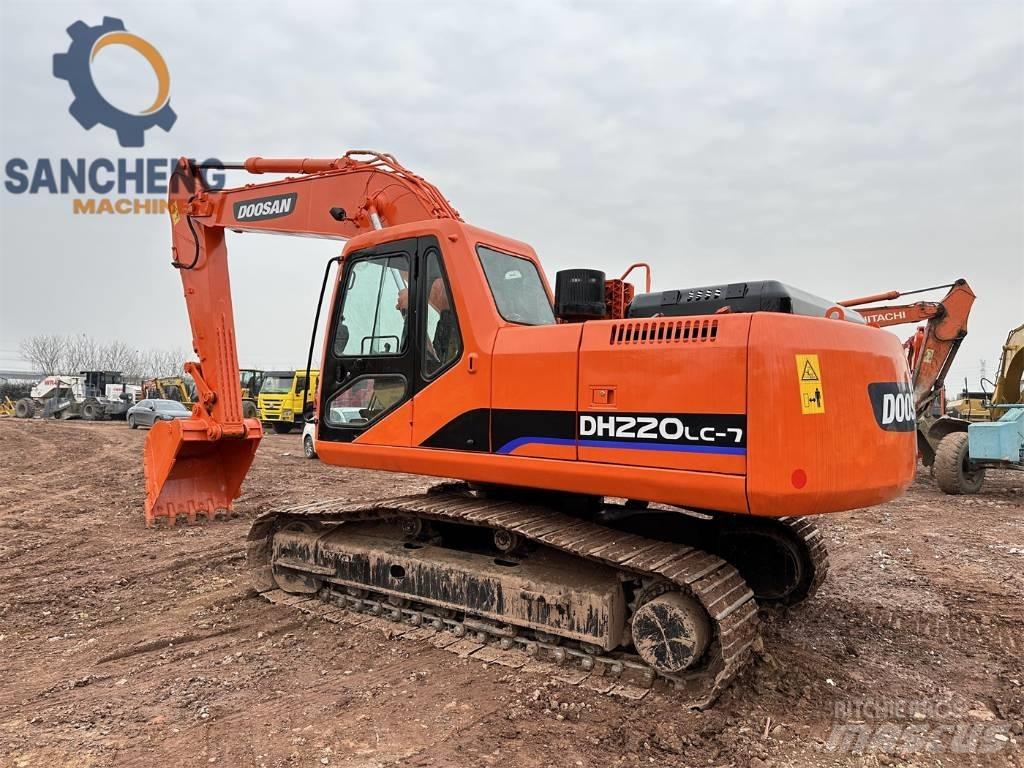 Doosan DH 220 Escavatori cingolati