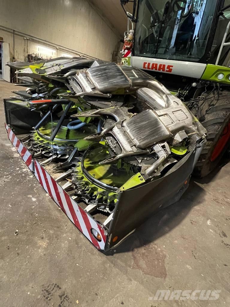CLAAS Jaguar 940 Trince semoventi