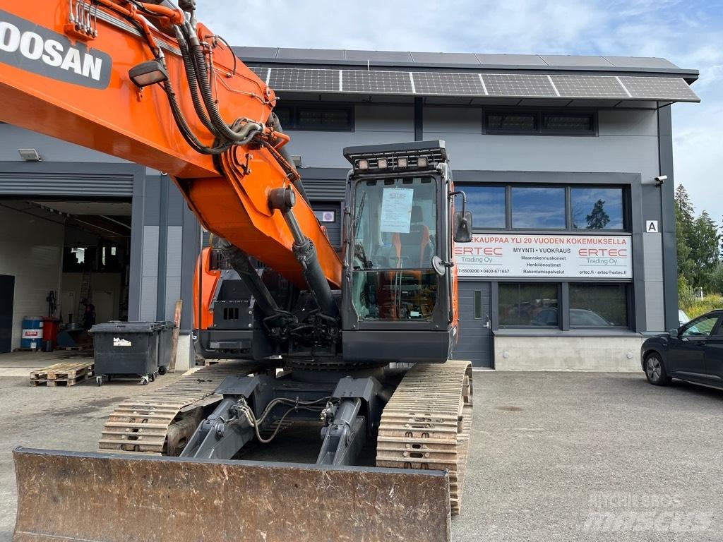 Doosan DX 235 LCR-5 Escavatori cingolati
