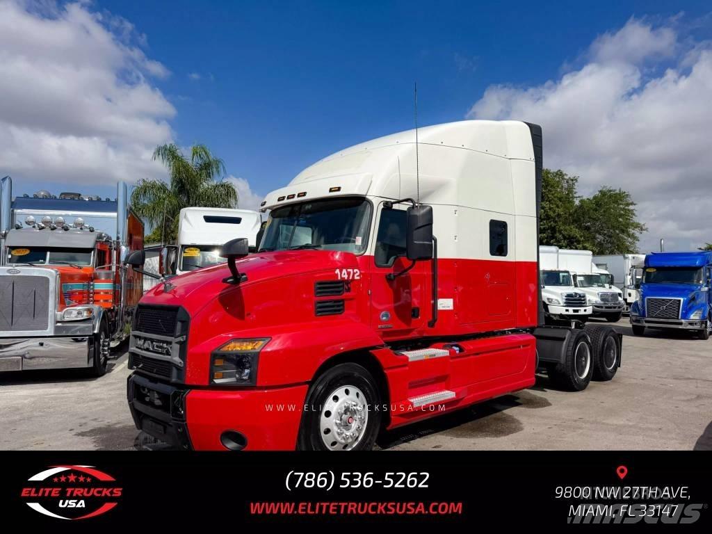 Mack Anthem Camion altro