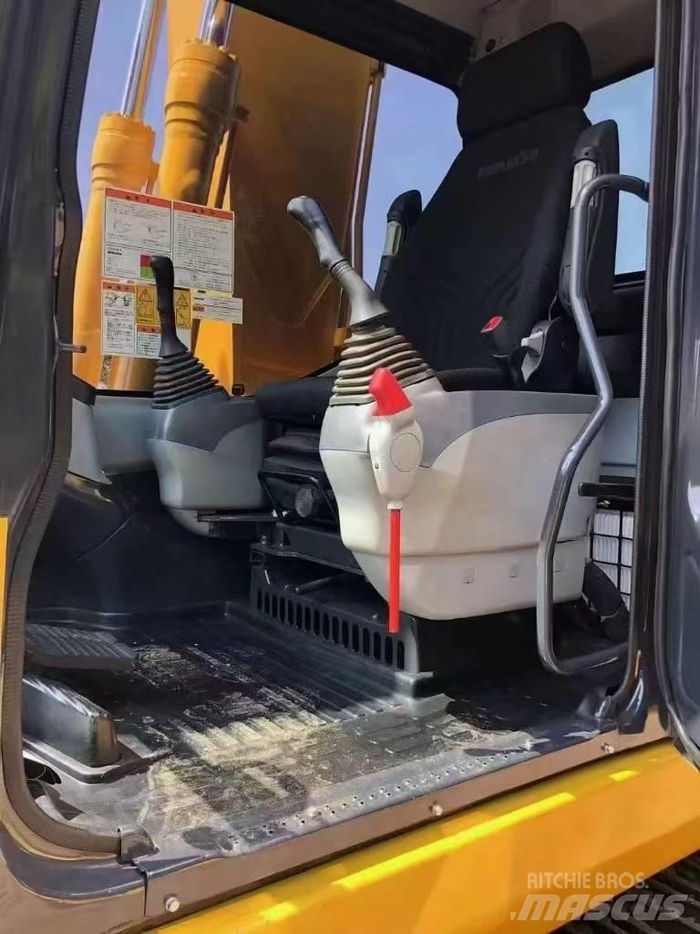 Komatsu 160-7 Escavatori cingolati