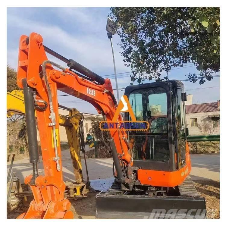 Kubota U 30 Miniescavatori
