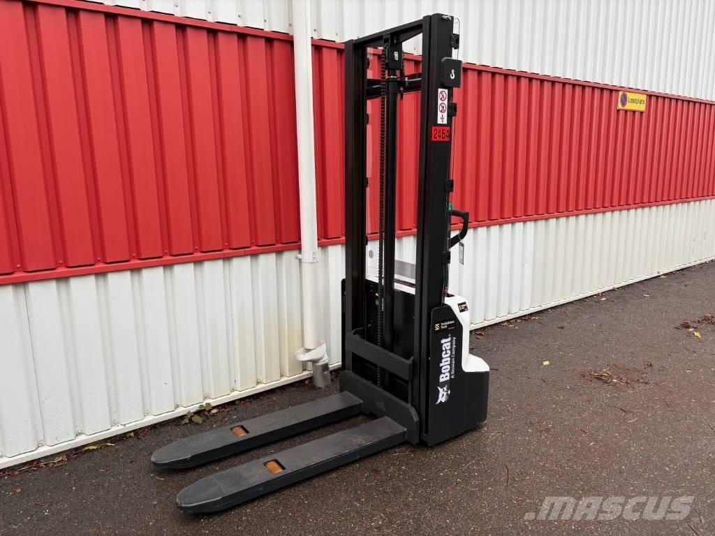 Bobcat LSM 12 N Transpallet uomo a terra