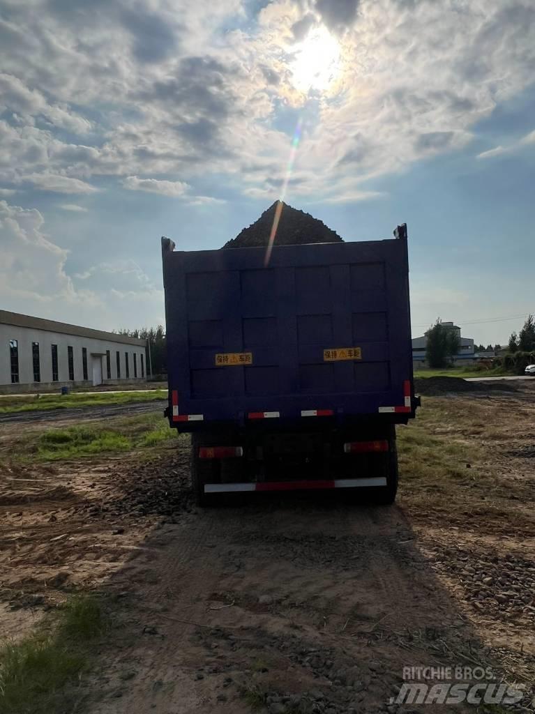 Howo 375 Dumper specializzati