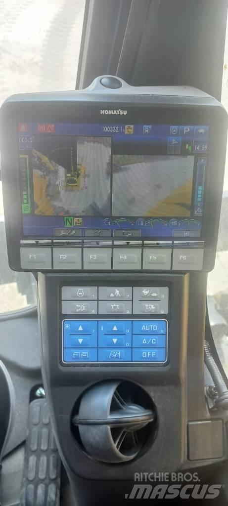 Komatsu PW148-11 Escavatori gommati